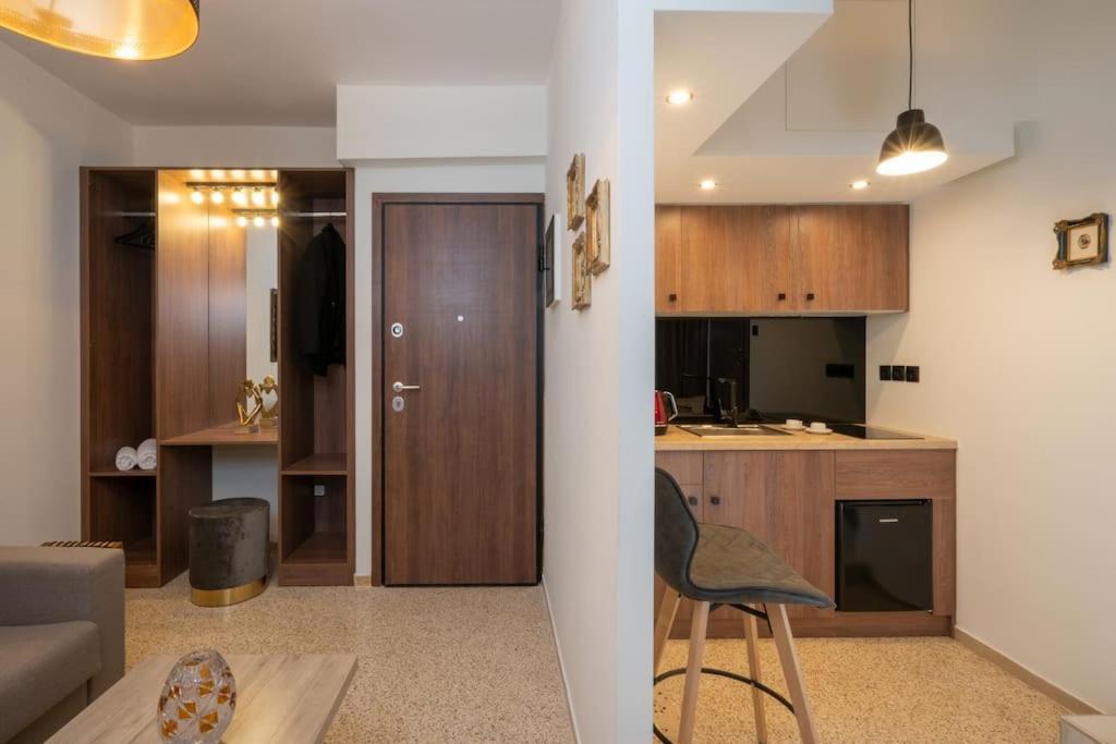 Dema Luxury Suites - Perikleous E6 Aten Exteriör bild
